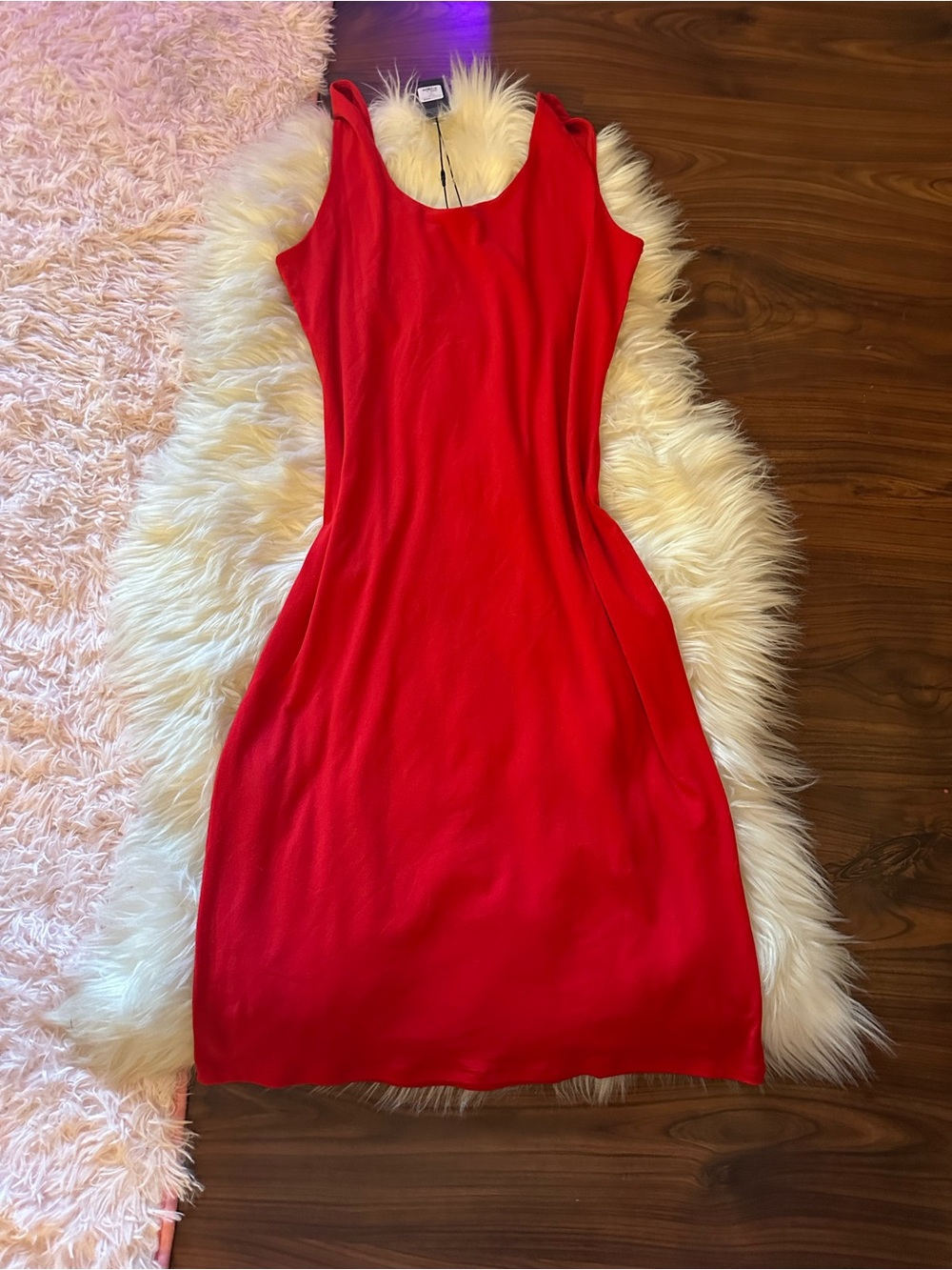 Classic Red Sleeveless Women's Midi Dress